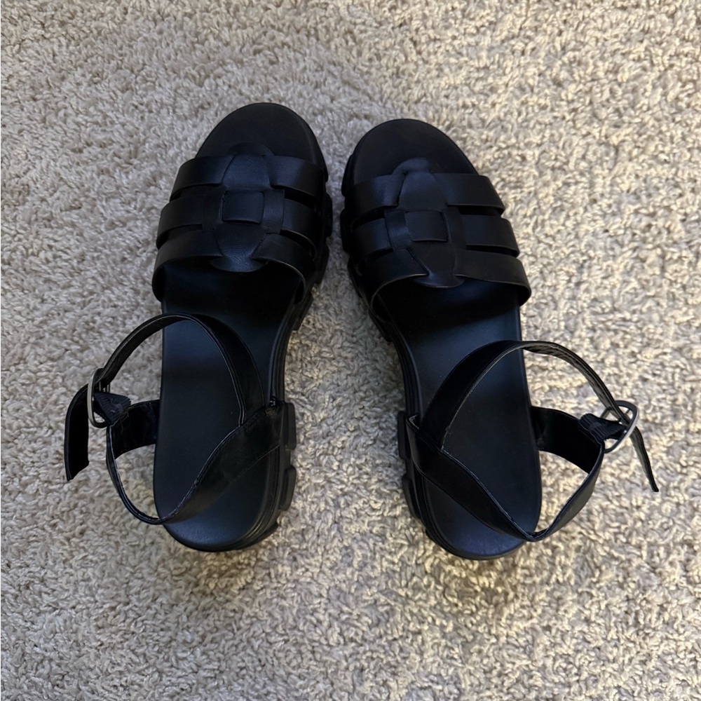 Casual Black Women's fisherman style Sandals